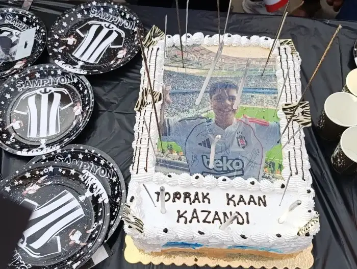 Konya’da gökyüzünü mutluluk kapladı! 22 aylık mücadelenin sonunda Toprak Kaan kazandı 4